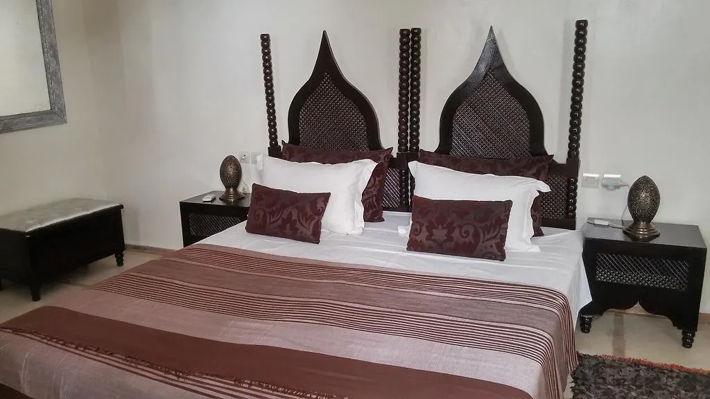 Dar Chadia Hotel Marrakesh 3*,